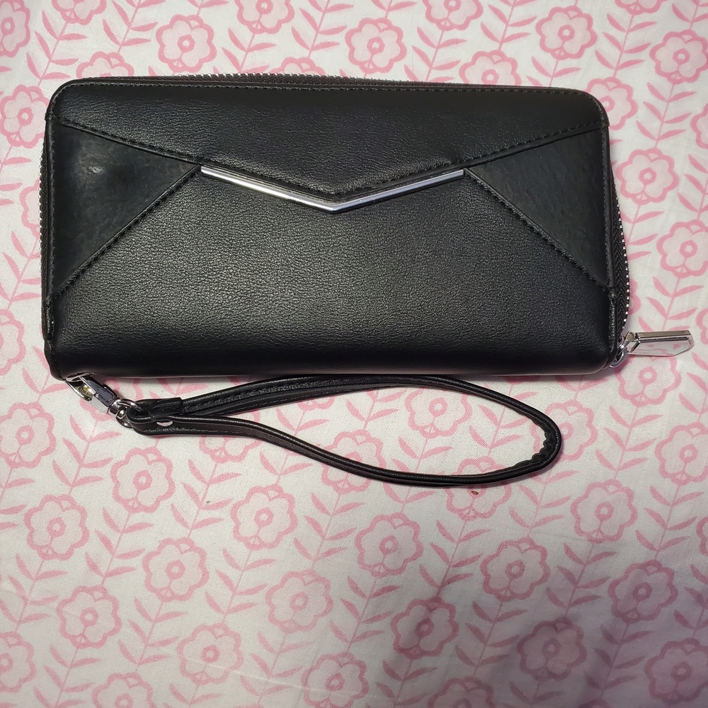 Elegant Black Wristlet Wallet